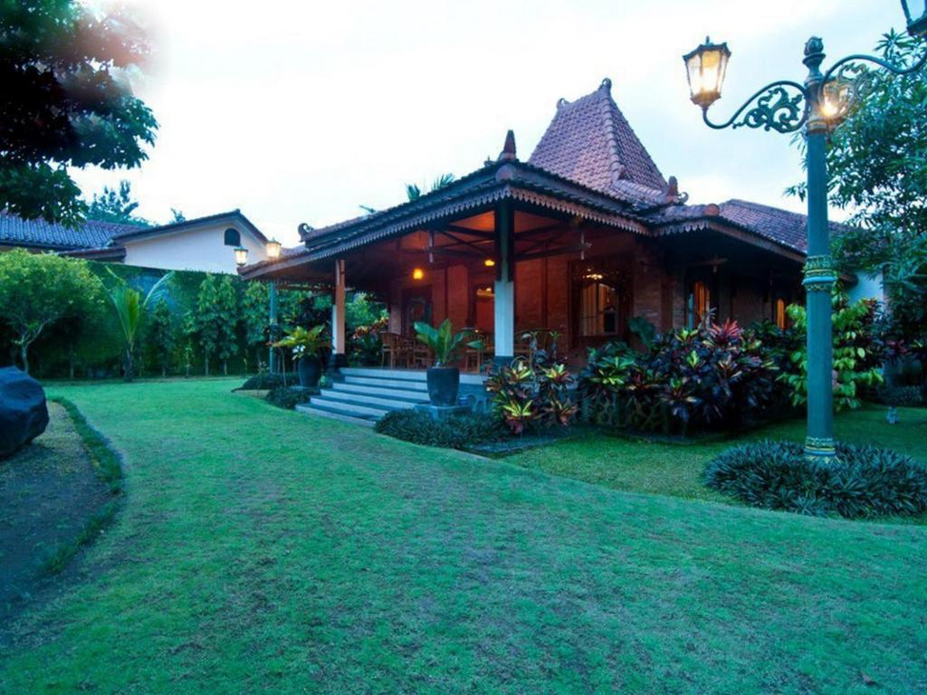 Alam Jogja Hotel & Resort - Yogyakarta